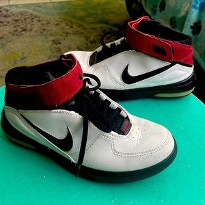 Vintage 2006 Nike Air Force 1 Supreme Court Basketball shoes black white red
